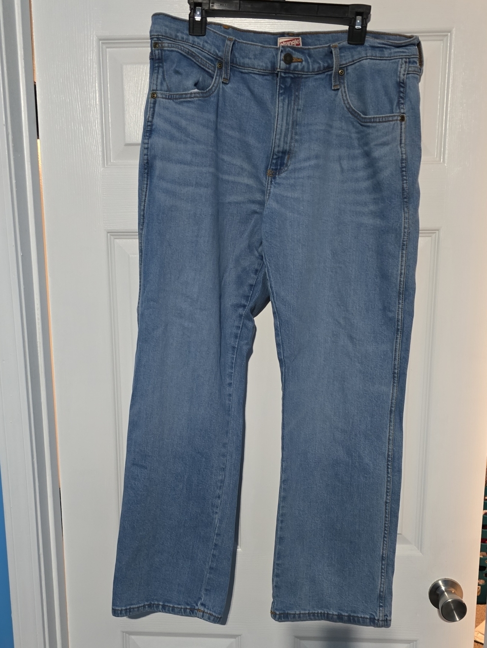 Wrangler Light Blue Bootcut Men’s Jeans